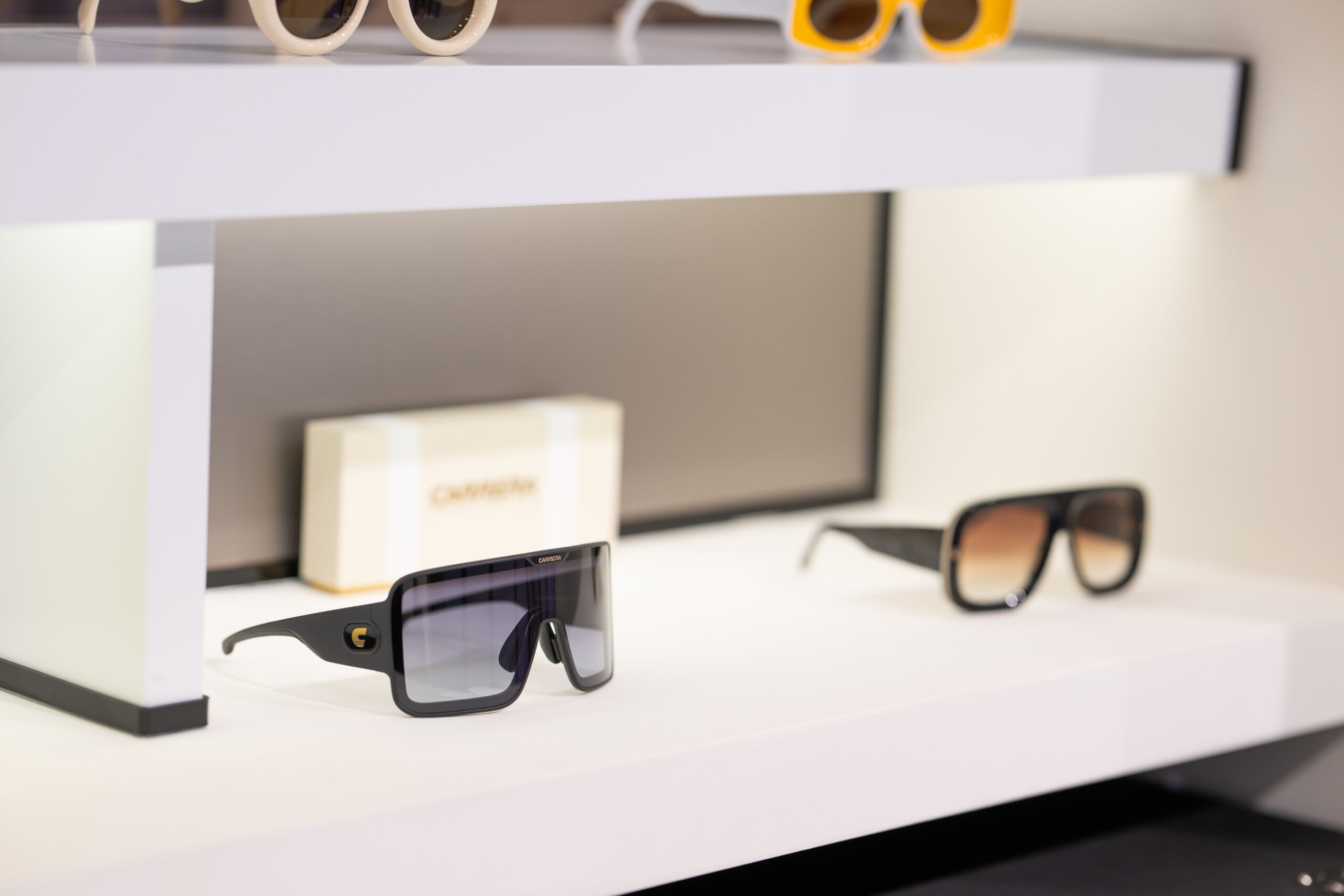 Optical glasses for children with high quality